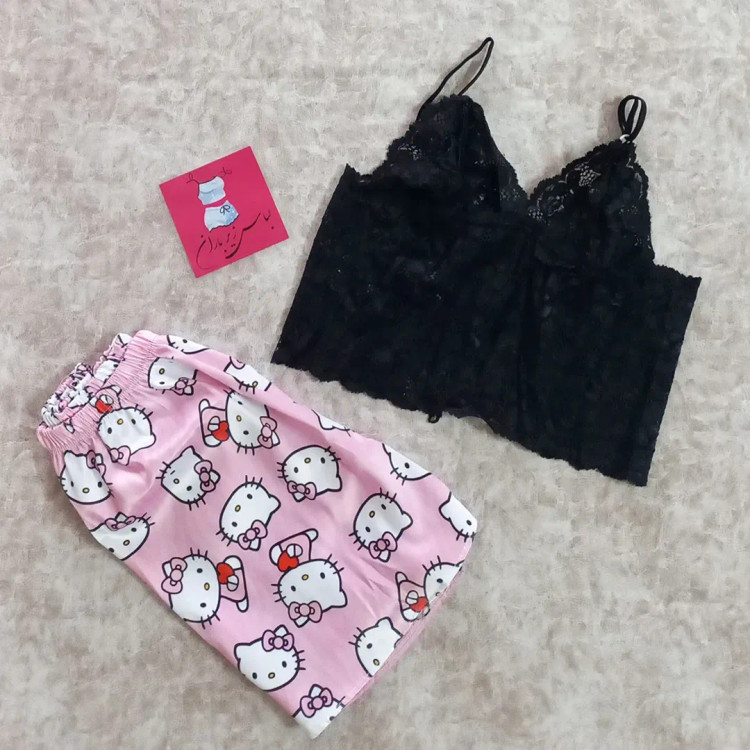 نمای کامل لباس خواب فانتزی