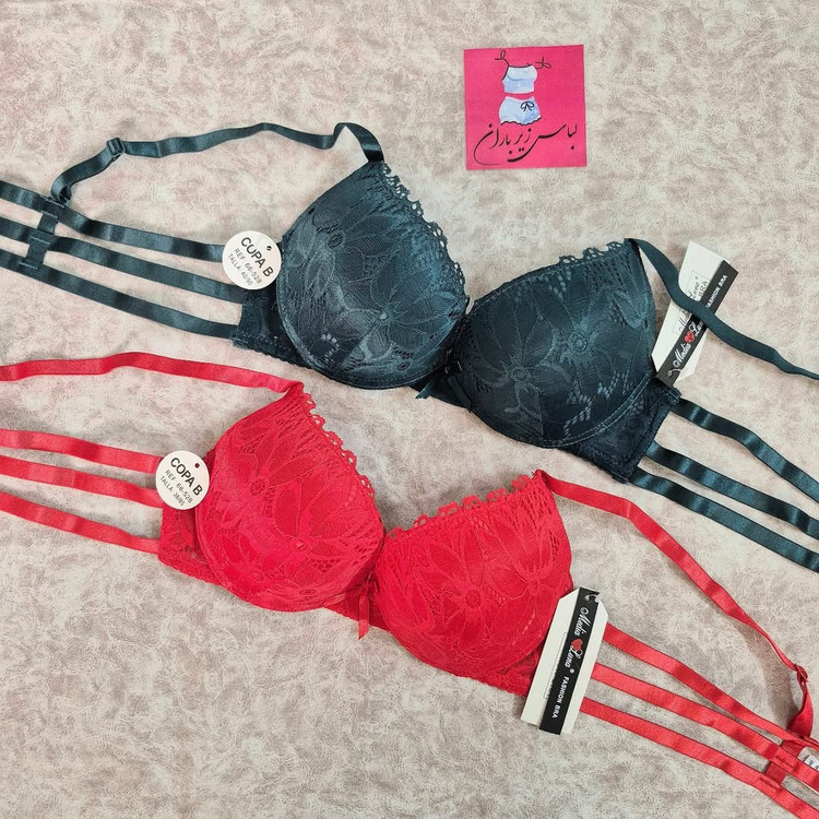 نمای کمربند سوتین اسفنجی