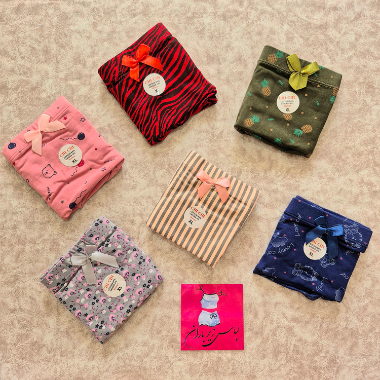 نمای نزدیک شورت پنبهای چی چی